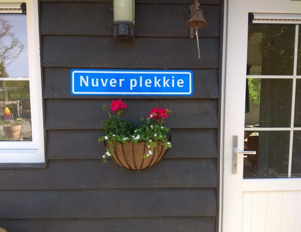 30c9fa04-c941-4b48-b328-01421fceb86d